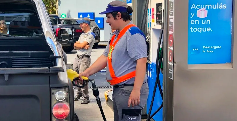Estacion de servicio nafta